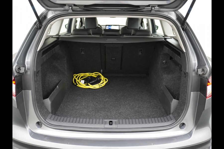 Škoda ENYAQ iV 60 Private Edition RIJKLAARPRIJS INCL. 12MND BOVAG | TOPSTAAT! | DEALER ONDERHOUDEN | 1e EIGENAAR