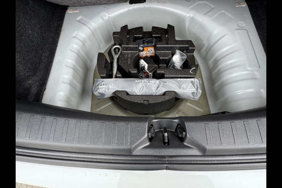 Nissan Micra 0.9 IG-T N-Connecta Cruise control Climate control Navigatie DAB Bleutooth Parkeersensor