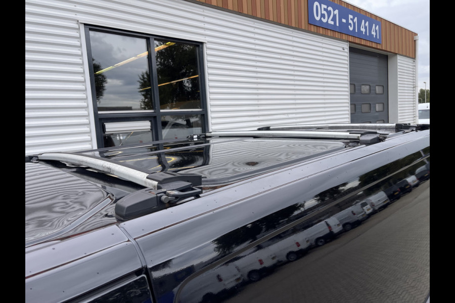 Ford Transit Custom 320 2.0 TDCI 185pk automaat L1H1 Sport / vaste prijs rijklaar € 22.950 ex btw / lease vanaf € 375 / half leer / airco / cruise / navi / camera / stoelverwarming !