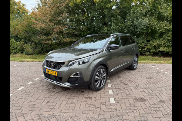 Peugeot 5008 1.2 PureTech GT-Line | Ned. Auto | Trekhaak | Pano-dak | electriche Achterklep | Achteruitrij camera | 7 persoons uitvoering |