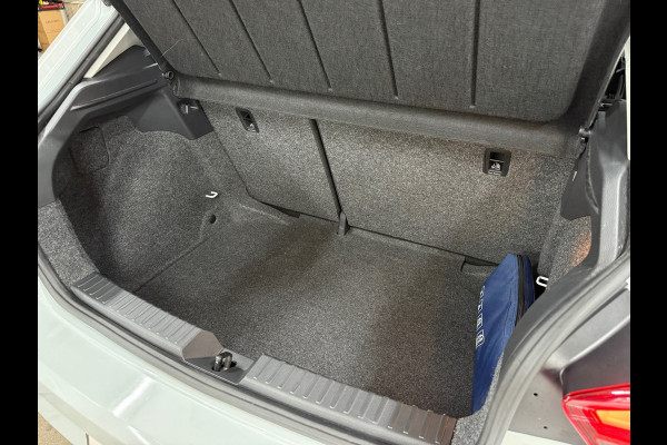 Seat Ibiza 1.0 TSI 5 deurs Style | Beats Audio | Bluetooth | Airco | Parkeersensoren
