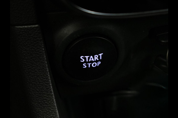 Renault Clio 0.9 TCe Limited Sport (NAVI,CRUISE,CLIMATE,PDC,LED,START/STOP,ELEKTRISCH PAKKET,SPORTSTOELEN,LM VELGEN,NETTE STAAT)