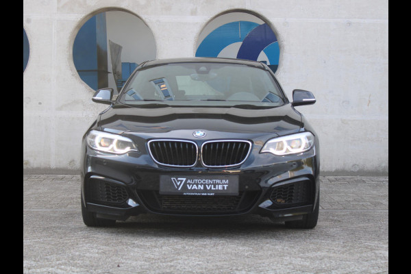 BMW 2 Serie Coupé 218i High Executive Edition | M SPORT | ELEKTRISCH SCHUIFDAK |
