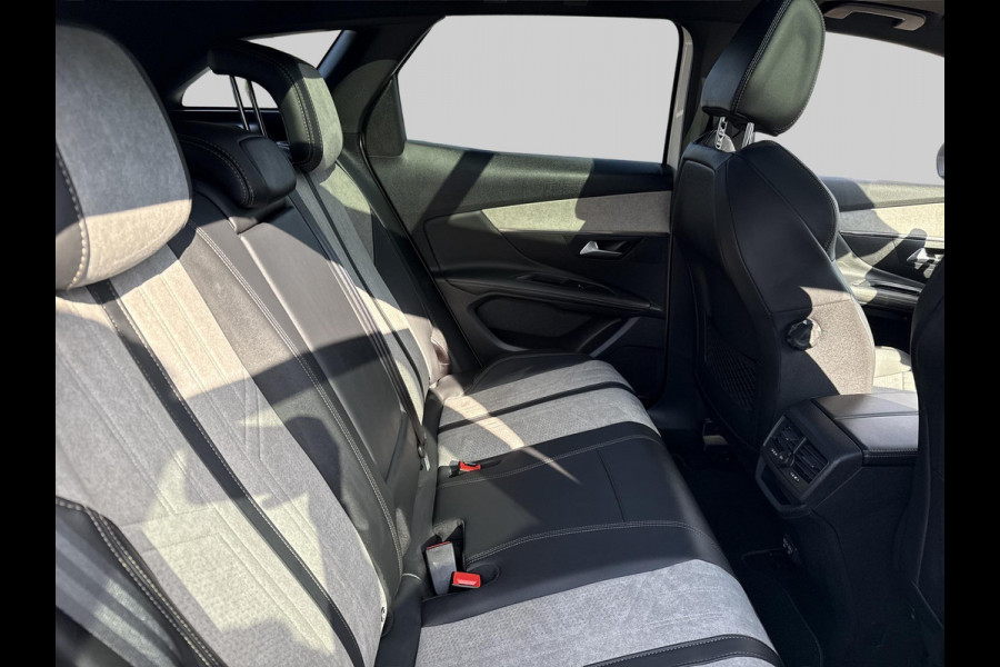 Peugeot 3008 1.6 HYbrid 225 GT | plug-in | schuifdak |
