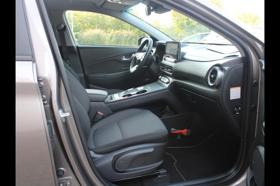 Hyundai Kona EV Fashion 64 kWh | SOH 97.4 % | NAVIGATIE | ACHTERUITRIJCAMERA |