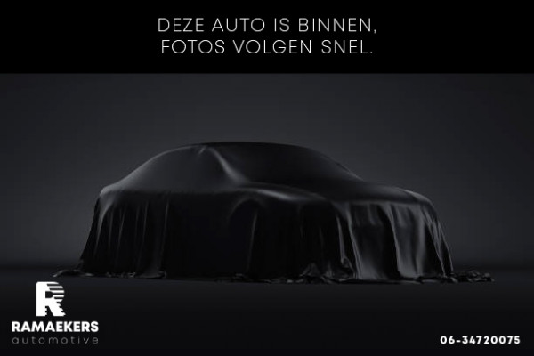 BMW 3 Serie Touring 330e Sport Line / Hifi / Camera / Sportstoelen /