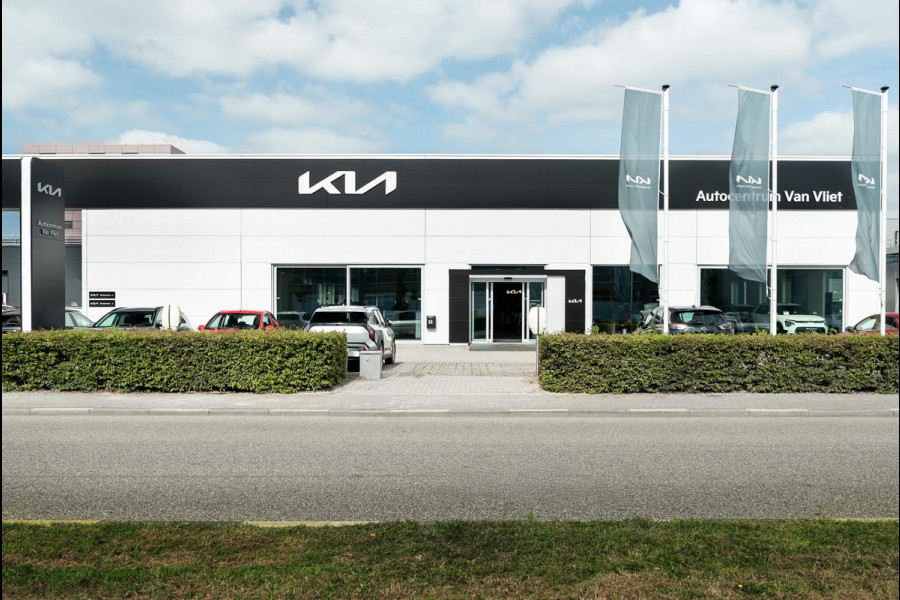 Kia EV3 GT-PlusLine 81.4 kWh Direct beschikbaar  l Adventurine Green | 360 camera l l Harman Kardon l  Stoel en stuurverwarming l Stoel ventilatie  l Schuif kantel dak l