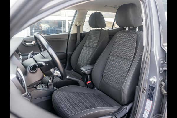 Kia Stonic 1.0 T-GDi MHEV DynamicLine Apple Car play en Android auto l Achteruit rijcamera l
