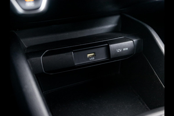 Kia Stonic 1.0 T-GDi MHEV DynamicLine Apple Car play en Android auto l Achteruit rijcamera l