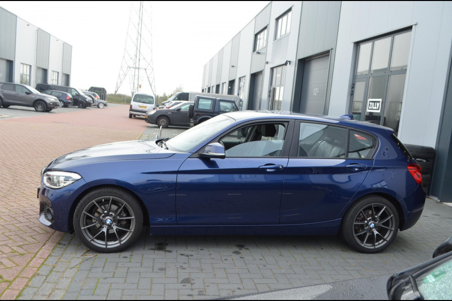 BMW 1-serie 118i High Exe M-sport