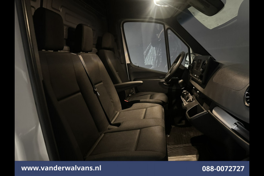 Mercedes-Benz Sprinter 316 CDI 163pk L3H2 Euro6 Airco | Camera | Navigatie | Apple Carplay | Android Auto | Chauffeursstoel Stoelverwarming, Bijrijdersbank