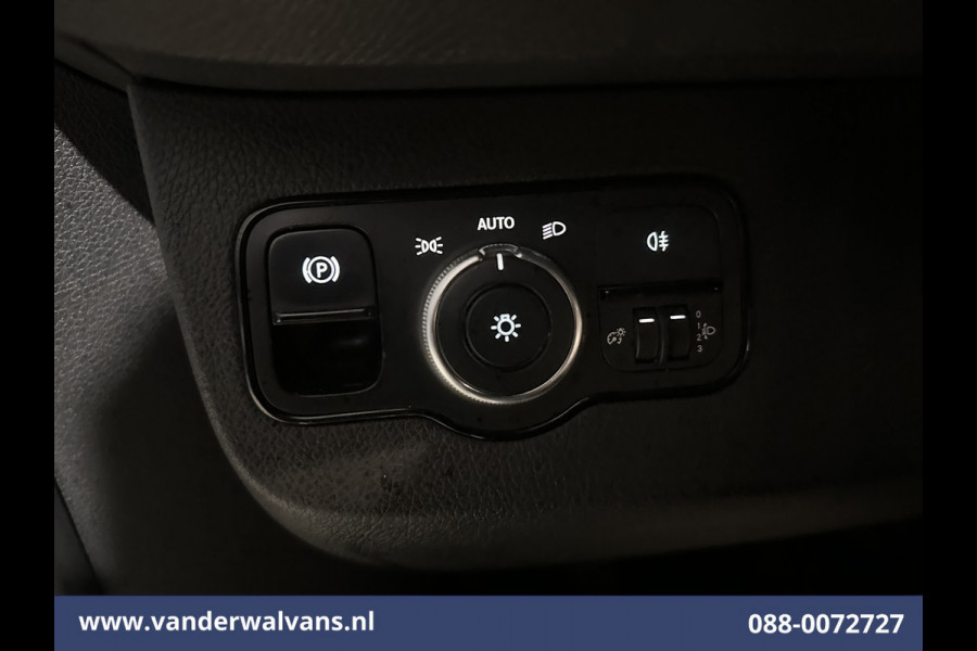 Mercedes-Benz Sprinter 316 CDI 163pk L3H2 Euro6 Airco | Camera | Navigatie | Apple Carplay | Android Auto | Chauffeursstoel Stoelverwarming, Bijrijdersbank