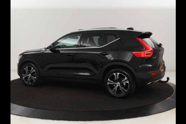Volvo XC40 2.0 T4 Inscription | Panoramadak | Leder | Trekhaak | Stoelverwarming | Camera | Adaptive cruise | Keyless | Navigatie | 19'' lichtmetalen velgen