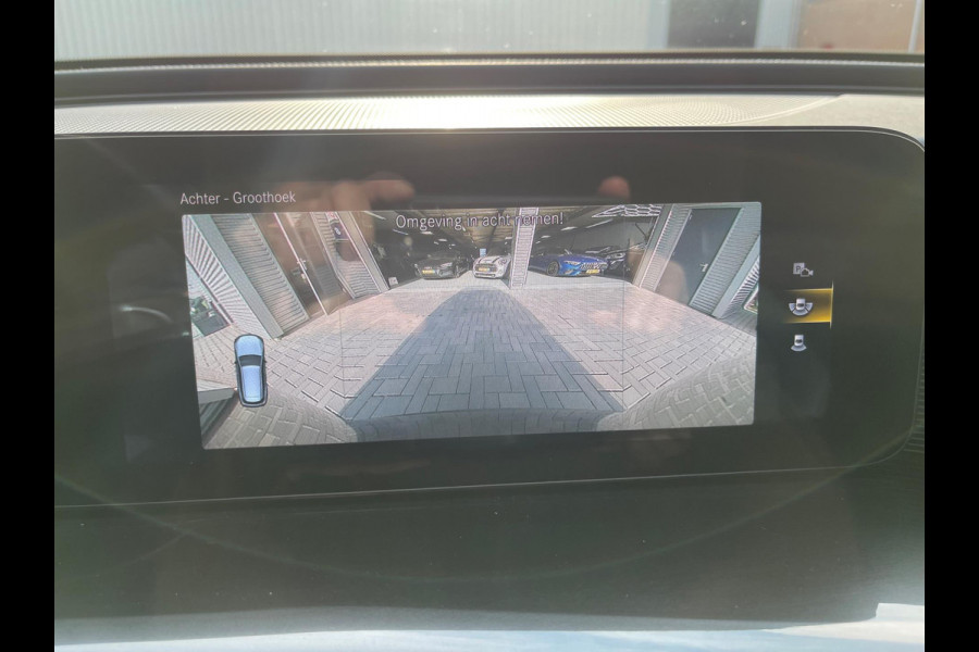 Mercedes-Benz EQC 400 4MATIC 80KW AMG-LINE PANORAMA-SCHUIFDAK 360" CAMERA