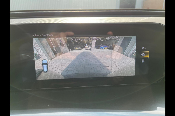 Mercedes-Benz EQC 400 4MATIC 80KW AMG-LINE PANORAMA-SCHUIFDAK 360" CAMERA