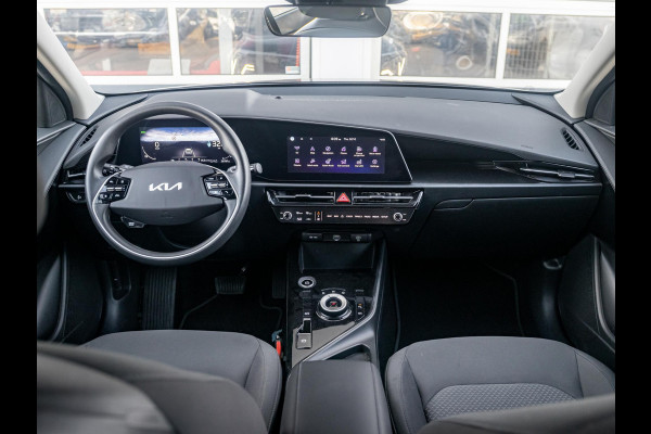 Kia Niro EV Light Edition 64.8 kWh | Navigatie | Achteruitrijcamera | Airco | Cruise control Adaptieve |