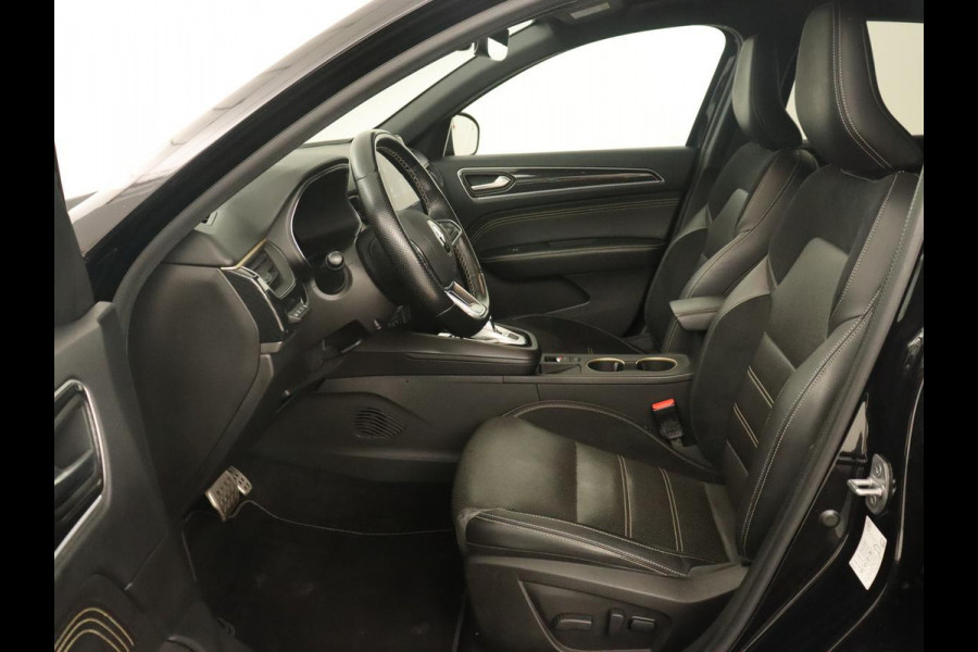 Renault Arkana 1.6 E-Tech hybrid 145 E-Tech engineered | Leder/Alcantara | Stoelverwarming | Adaptive cruise | Camera | Carplay | Stuurverwarming | 18'' | Park Assist | Naviagatie