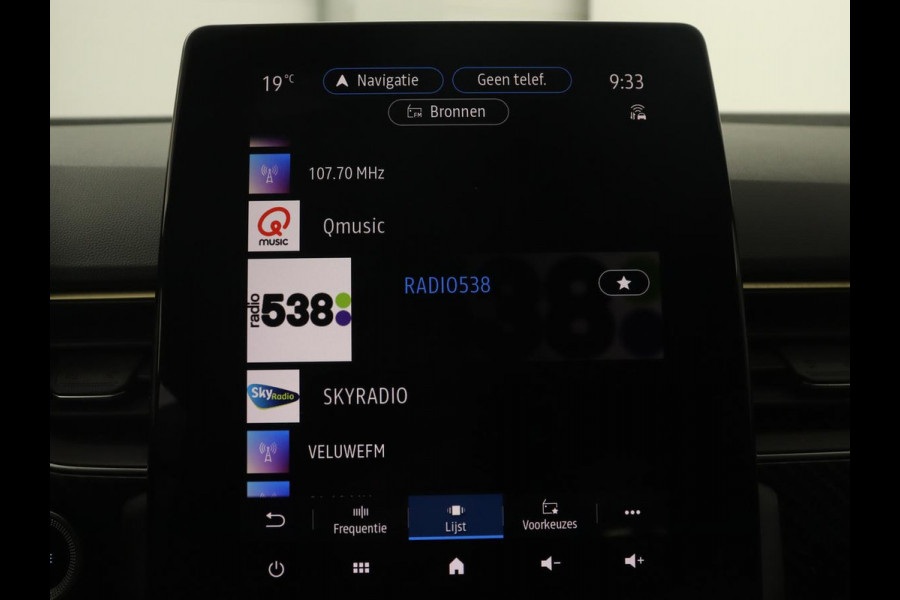 Renault Arkana 1.6 E-Tech hybrid 145 E-Tech engineered | Leder/Alcantara | Stoelverwarming | Adaptive cruise | Camera | Carplay | Stuurverwarming | 18'' | Park Assist | Naviagatie