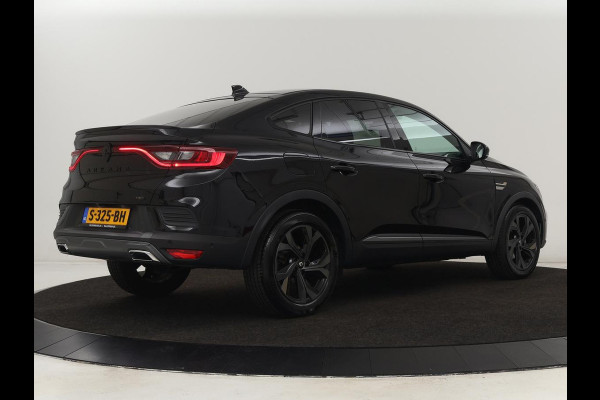 Renault Arkana 1.6 E-Tech hybrid 145 E-Tech engineered | Leder/Alcantara | Stoelverwarming | Adaptive cruise | Camera | Carplay | Stuurverwarming | 18'' | Park Assist | Naviagatie