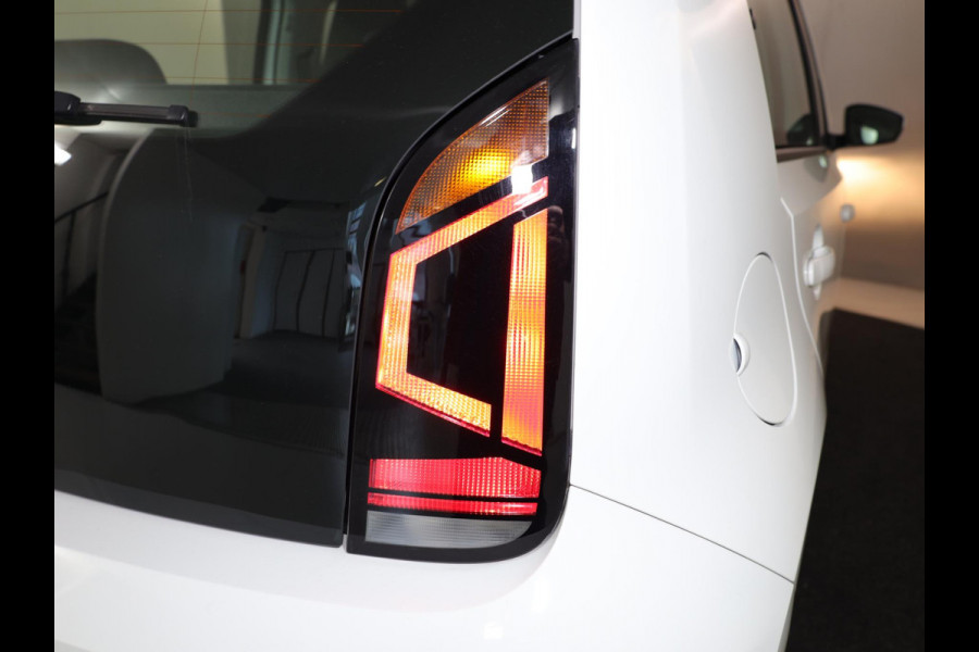 Volkswagen up! 1.0 65 PK | Navigatie via app | Airco | Radio |