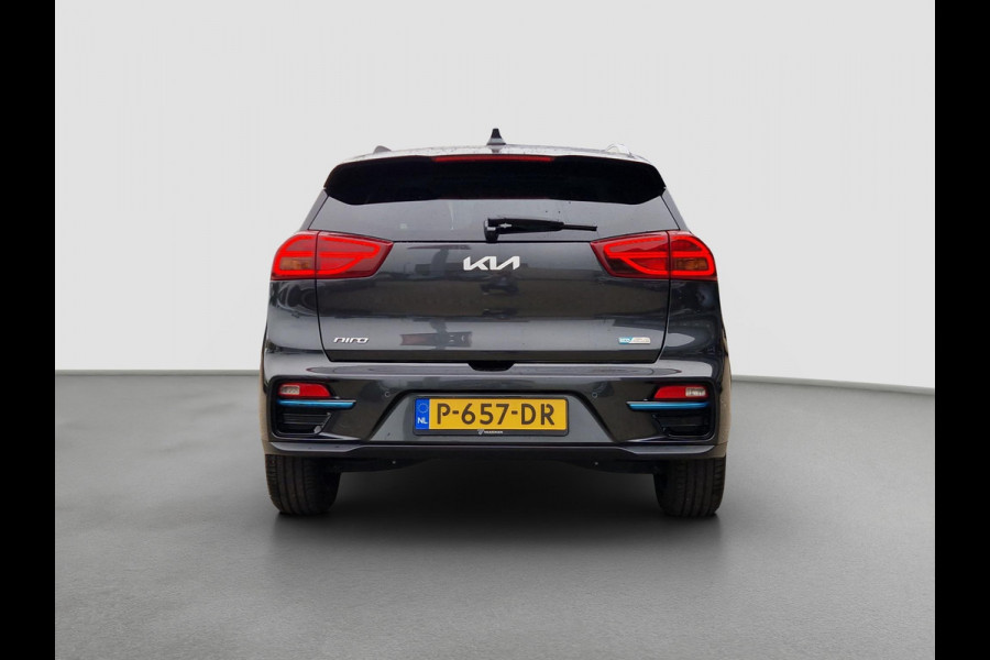 Kia e-Niro DynamicPlusLine 64 kWh | Trekhaak | Stoelverwarming | Open Dak | Key-Less |
