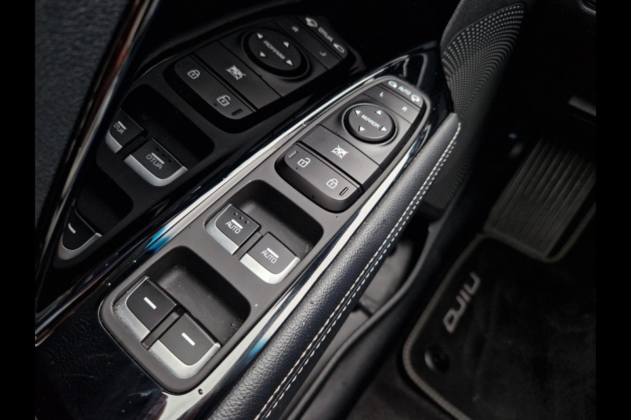 Kia e-Niro DynamicPlusLine 64 kWh | Trekhaak | Stoelverwarming | Open Dak | Key-Less |