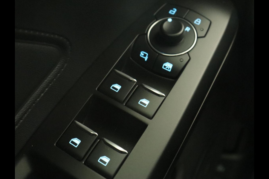 Ford Focus 1.0 EcoBoost Hybrid ST Line Style | Stoel & stuurverwarming | Camera | Carplay | Full LED | Navigatie | Keyless | Climate control | Park Assist | Cruise control