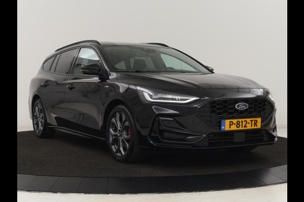 Ford Focus 1.0 EcoBoost Hybrid ST Line Style | Stoel & stuurverwarming | Camera | Carplay | Full LED | Navigatie | Keyless | Climate control | Park Assist | Cruise control