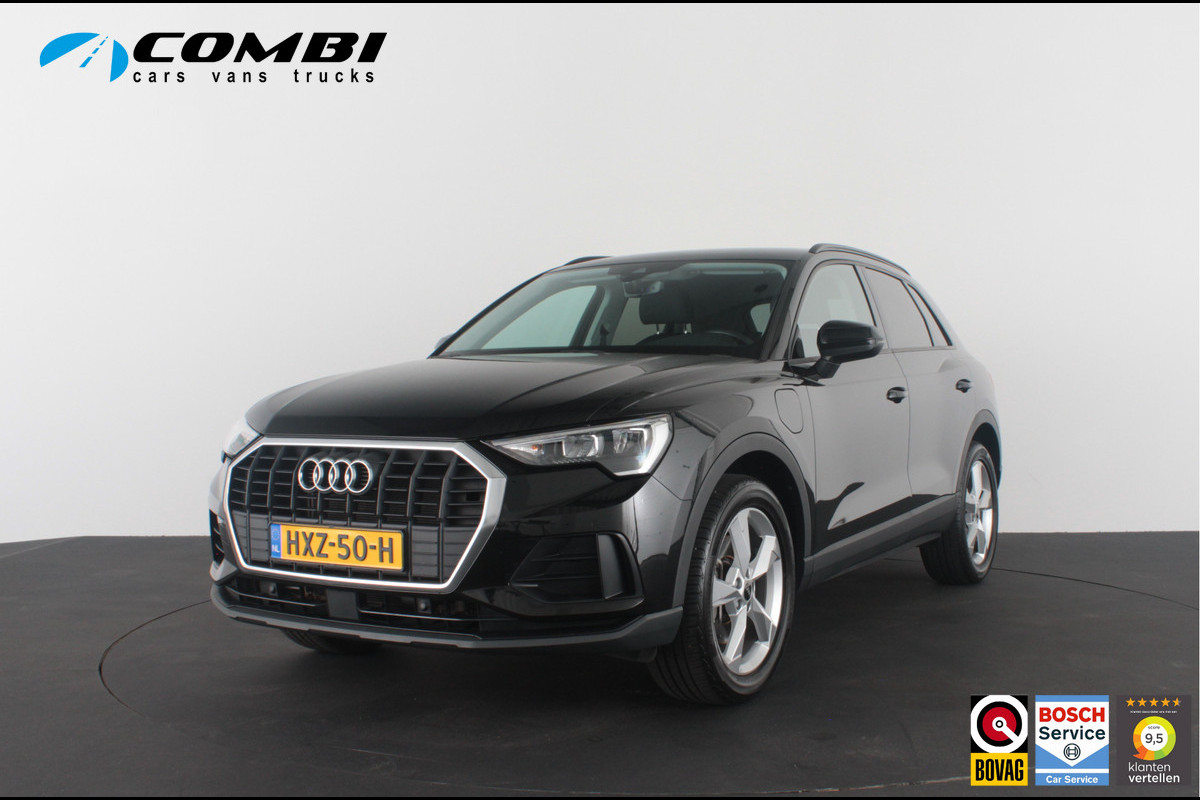 Audi Q3 45 TFSI e edition > 245pk/Leer/19inch/keyless/Stoelverwarming/Plug in-hybride... Audi Q3 45 TFSI e edition > 245pk/Leer/19inch/keyless/Stoelverwarming/Plug in-hybride...