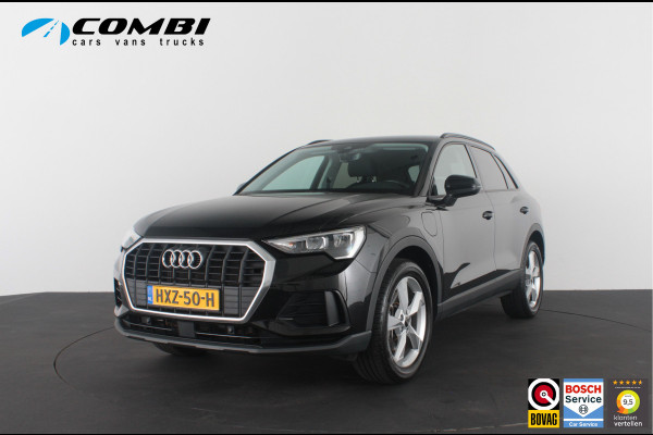 Audi Q3 45 TFSI e edition > 245pk/Leer/19inch/keyless/Stoelverwarming/Plug in-hybride...