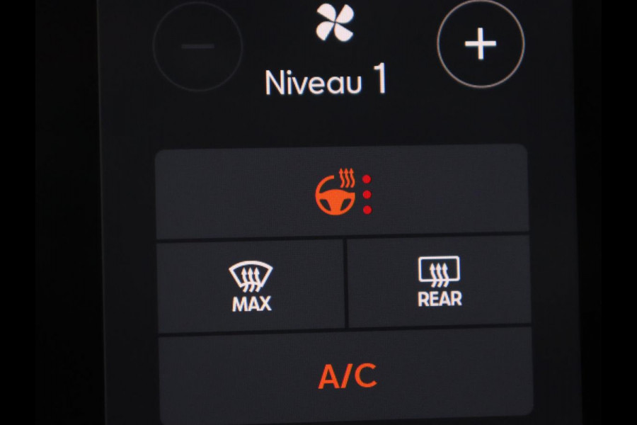 Seat Leon 1.0 TSI FR Intens | Stoel & stuurverwarming | Carplay | Camera | Adaptive cruise | Navigatie | Park Assist | Digital Cockpit | Keyless | Full LED