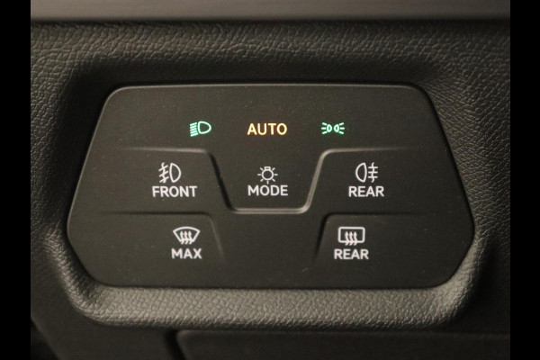 Seat Leon 1.0 TSI FR Intens | Stoel & stuurverwarming | Carplay | Camera | Adaptive cruise | Navigatie | Park Assist | Digital Cockpit | Keyless | Full LED