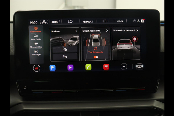 Seat Leon 1.0 TSI FR Intens | Stoel & stuurverwarming | Carplay | Camera | Adaptive cruise | Navigatie | Park Assist | Digital Cockpit | Keyless | Full LED