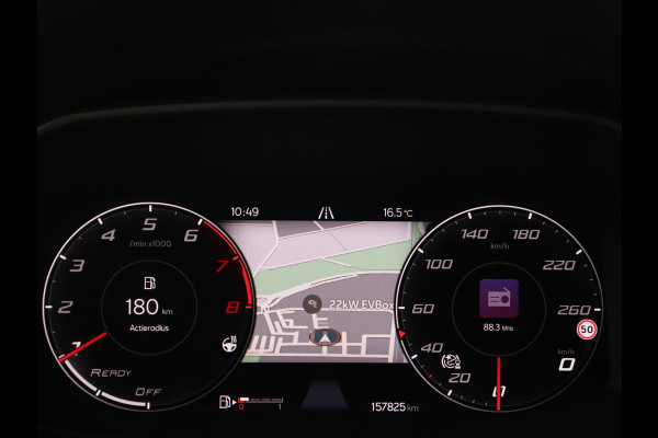 Seat Leon 1.0 TSI FR Intens | Stoel & stuurverwarming | Carplay | Camera | Adaptive cruise | Navigatie | Park Assist | Digital Cockpit | Keyless | Full LED