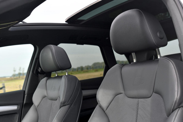 Audi Q5 55 TFSI e quattro Competition. Pano, ACC, 360, Trekh, B&O, Matrix, Sfeer, Keyless, Dodeh, CarPlay!