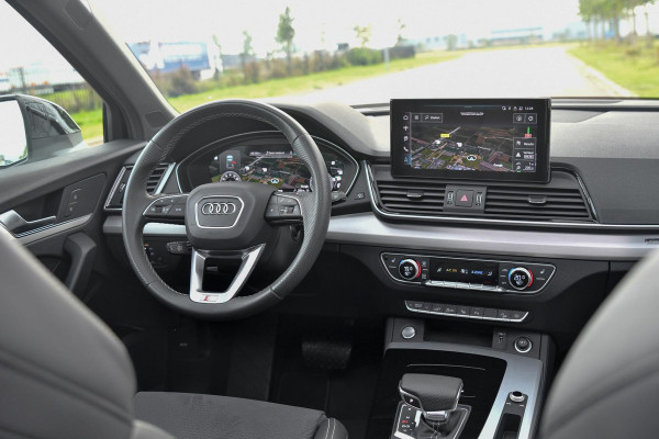 Audi Q5 55 TFSI e quattro Competition. Pano, ACC, 360, Trekh, B&O, Matrix, Sfeer, Keyless, Dodeh, CarPlay!