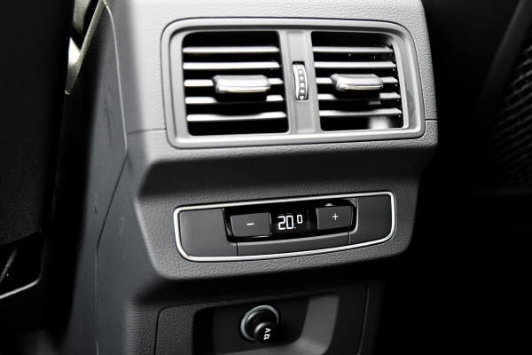 Audi Q5 55 TFSI e quattro Competition. Pano, ACC, 360, Trekh, B&O, Matrix, Sfeer, Keyless, Dodeh, CarPlay!