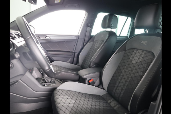Volkswagen Tiguan 1.4 TSI eHybrid R-Line Business+