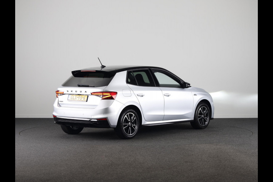 Škoda Fabia 1.0 TSI Monte Carlo 95 pk | Verlengde garantie | Navigatie via App | Parkeersensoren | Achteruitrijcamera | Stoelverwarming |
