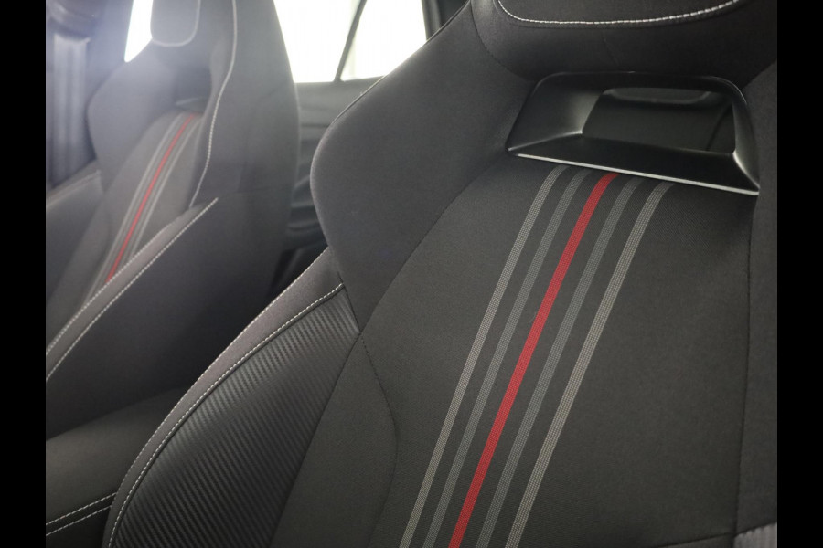 Škoda Fabia 1.0 TSI Monte Carlo 95 pk | Verlengde garantie | Navigatie via App | Parkeersensoren | Achteruitrijcamera | Stoelverwarming |