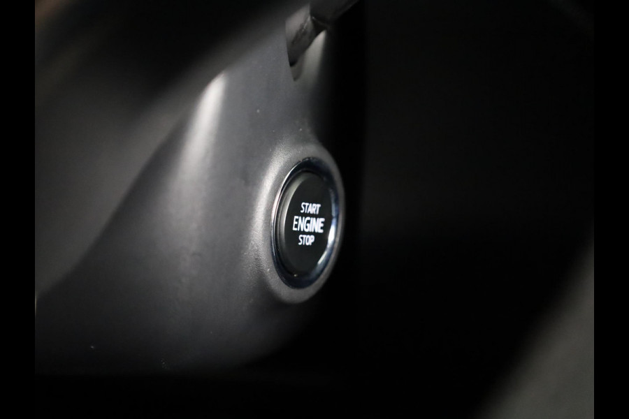 Škoda Fabia 1.0 TSI Monte Carlo 95 pk | Verlengde garantie | Navigatie via App | Parkeersensoren | Achteruitrijcamera | Stoelverwarming |