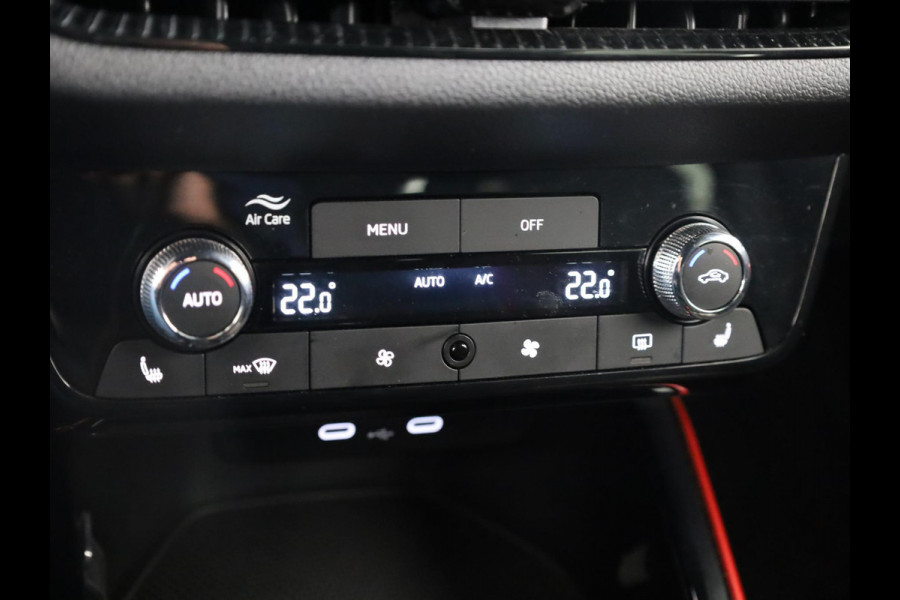 Škoda Fabia 1.0 TSI Monte Carlo 95 pk | Verlengde garantie | Navigatie via App | Parkeersensoren | Achteruitrijcamera | Stoelverwarming |