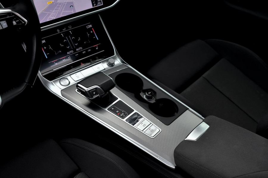Audi A6 Avant 45 TFSI quattro S-Line. Pano, ACC, Camera, Sfeer, Keyless, Matrix, Dodeh, CarPlay!