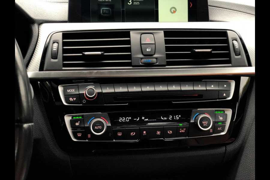 BMW 3 Serie 318i Corporate Lease High Executive | M Sport, Navi, Camera, Stoelverw., Leder, Cruise, Climate | NAP |