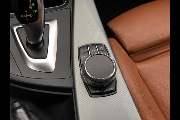 BMW 3 Serie 318i Corporate Lease High Executive | M Sport, Navi, Camera, Stoelverw., Leder, Cruise, Climate | NAP |