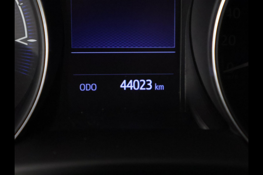 Toyota C-HR 1.8 Hybrid First Edition | Parkeersensoren | Dealer onderhouden | Dodehoek detectie