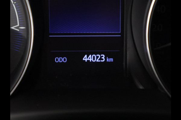 Toyota C-HR 1.8 Hybrid First Edition | Parkeersensoren | Dealer onderhouden | Dodehoek detectie