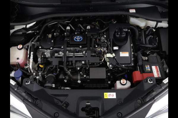 Toyota C-HR 1.8 Hybrid First Edition | Parkeersensoren | Dealer onderhouden | Dodehoek detectie