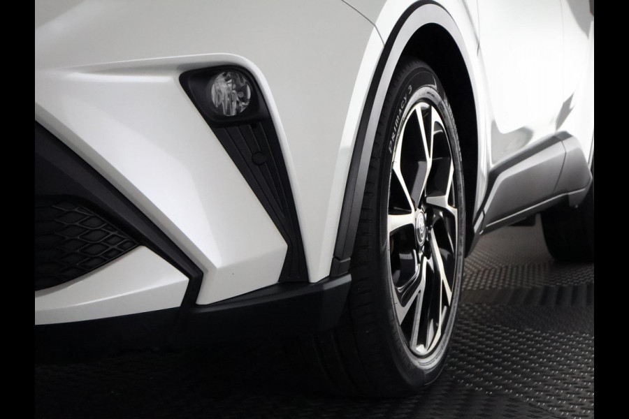 Toyota C-HR 1.8 Hybrid First Edition | Parkeersensoren | Dealer onderhouden | Dodehoek detectie