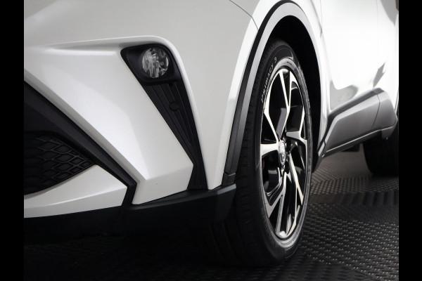 Toyota C-HR 1.8 Hybrid First Edition | Parkeersensoren | Dealer onderhouden | Dodehoek detectie